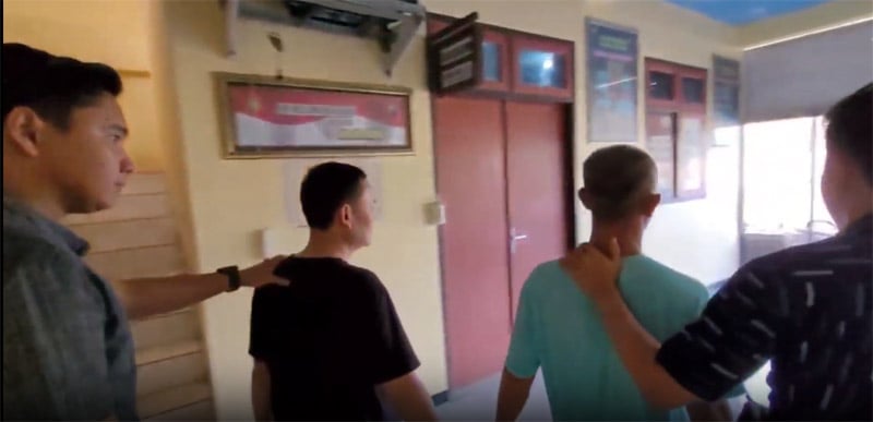 Kepolisian Rembang mengamankan seorang ASN berinisial EA yang terlibat kasus penipuan dan penggelapan.