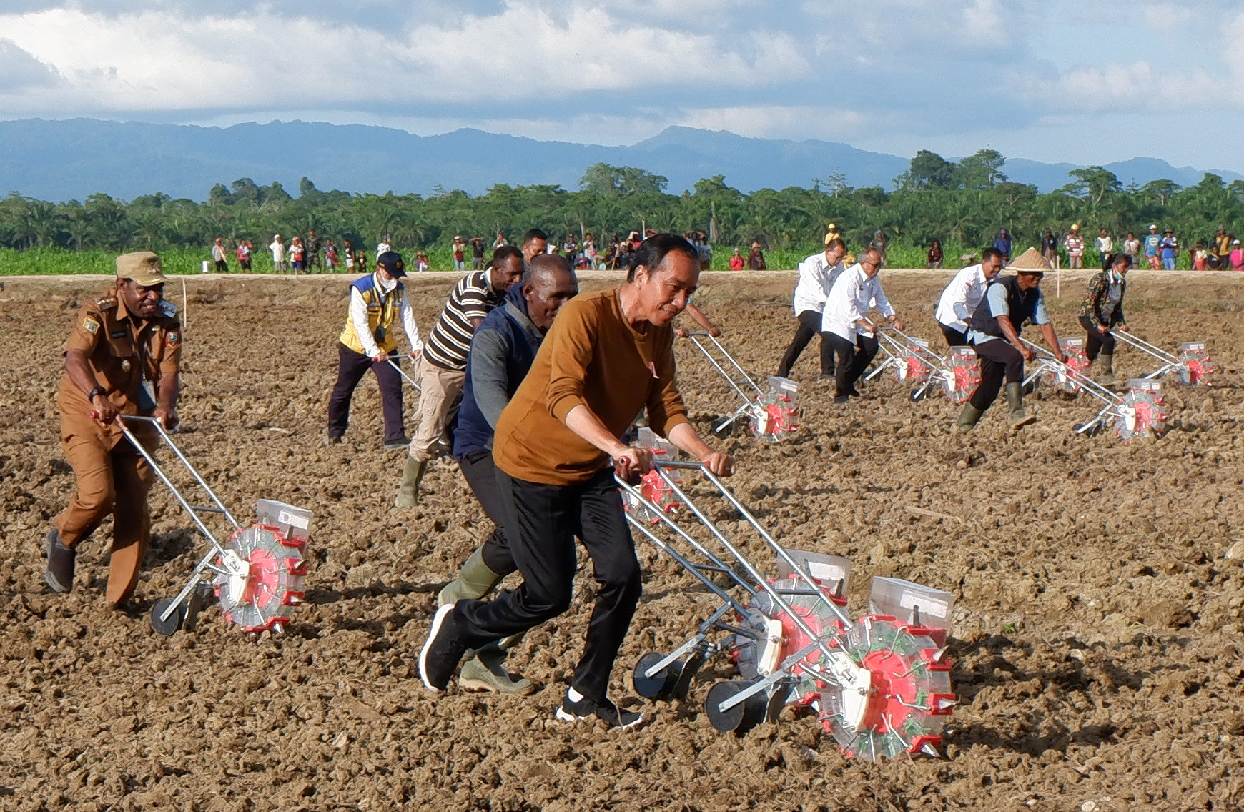 Papua Butuh Strategi Khusus untuk Kejar Ketertinggalan