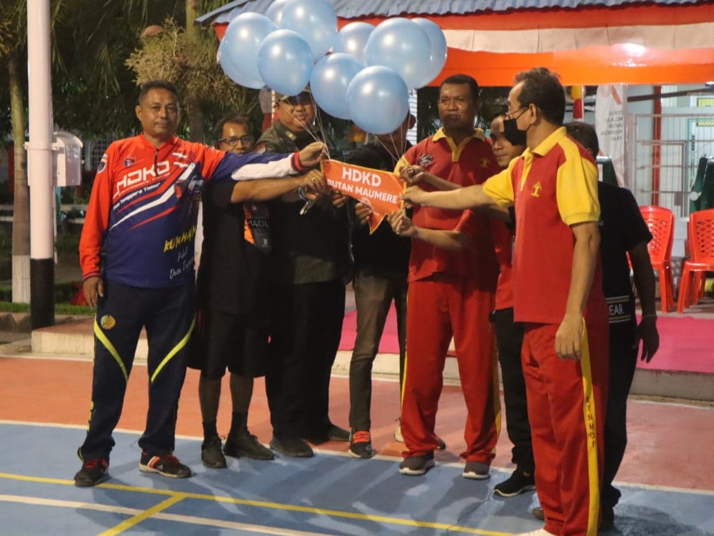 HDKD dibuka secara simbolis ditandai dengan pelepasan balon. 