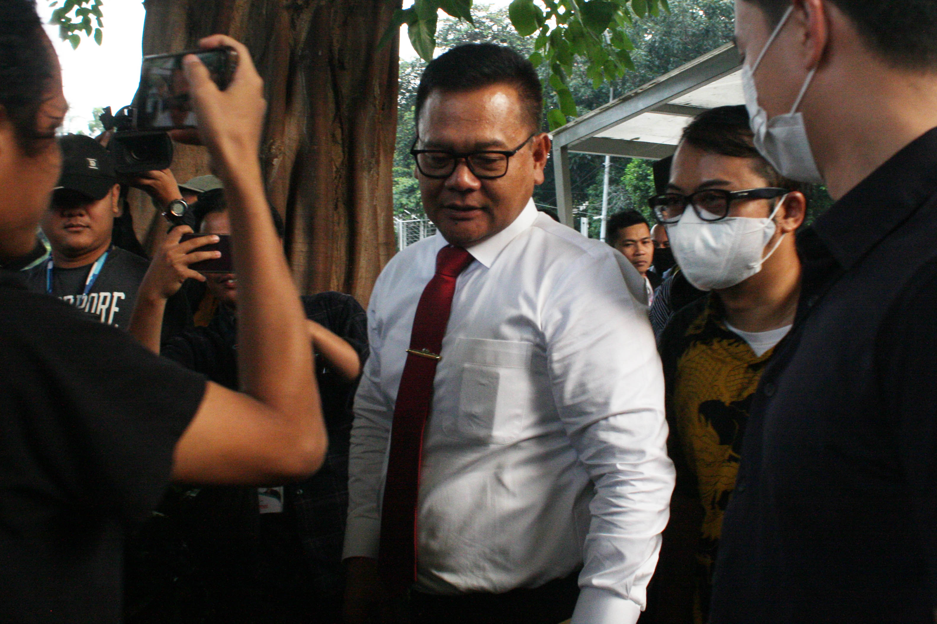 Brigjen Endar Priantoro saat tiba di gedung Merah Putih KPK, Jakarta, Rabu (5/7).