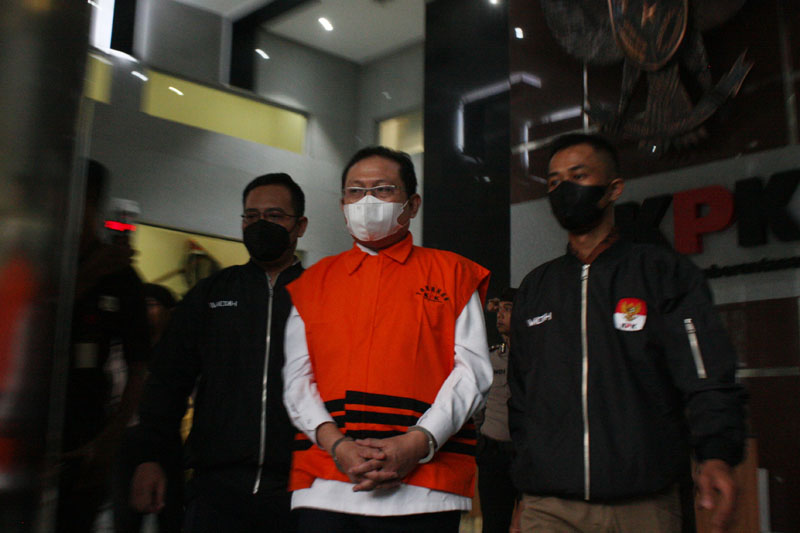 Penetapan status Hasbi Hasan ditegaskan ketua KPK sesuai bukti yang kuat.