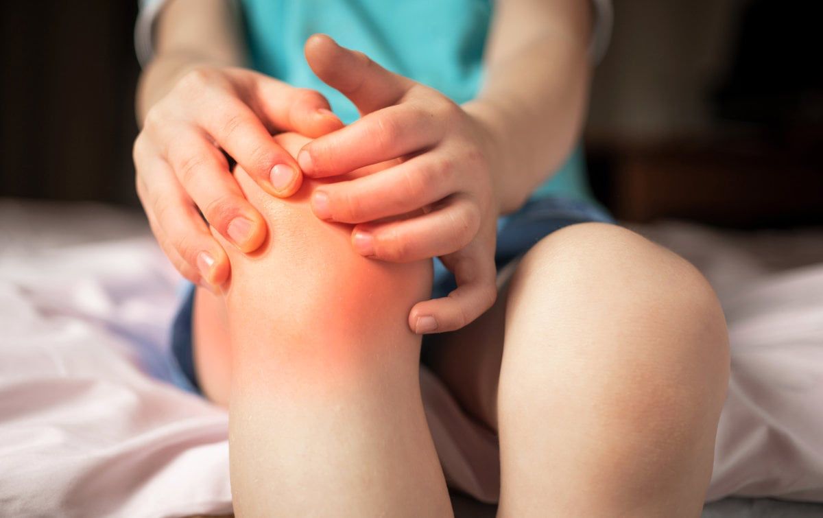 Ilustrasi nyeri dan benjolan tulang pada anak