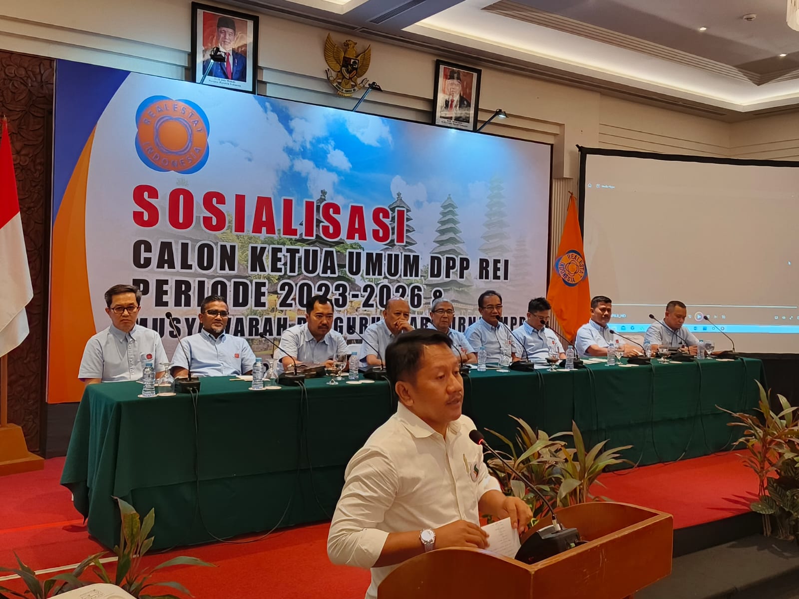 Calon Ketua Umum DPP REI periode 2023-2026 Joko Suranto saat pemaparan visi misi pada acara sosialisasi Calon Ketua Umum DPP REI di Bali.