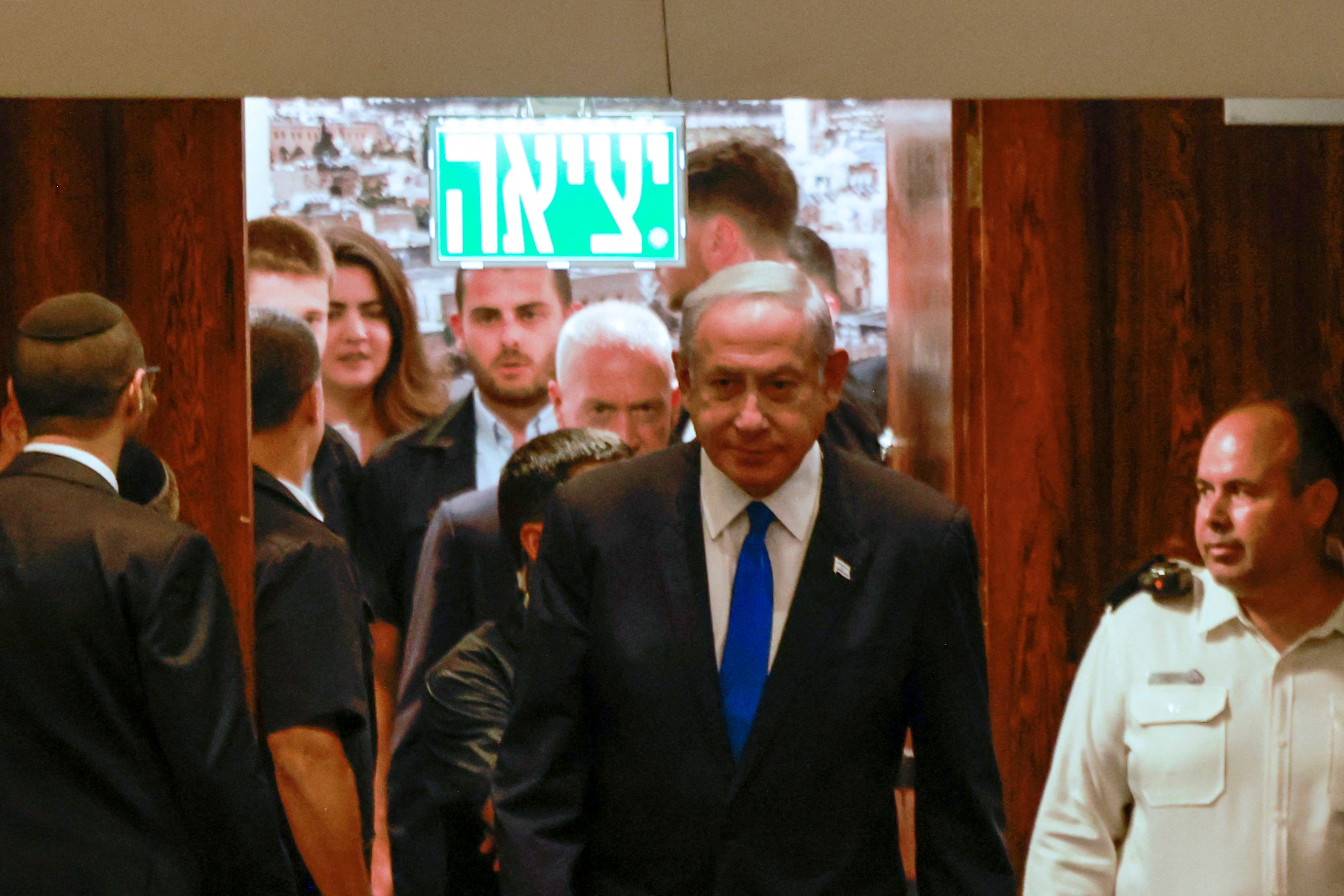 Pusing, Netanyahu Harus Dirawat Semalam di Rumah Sakit