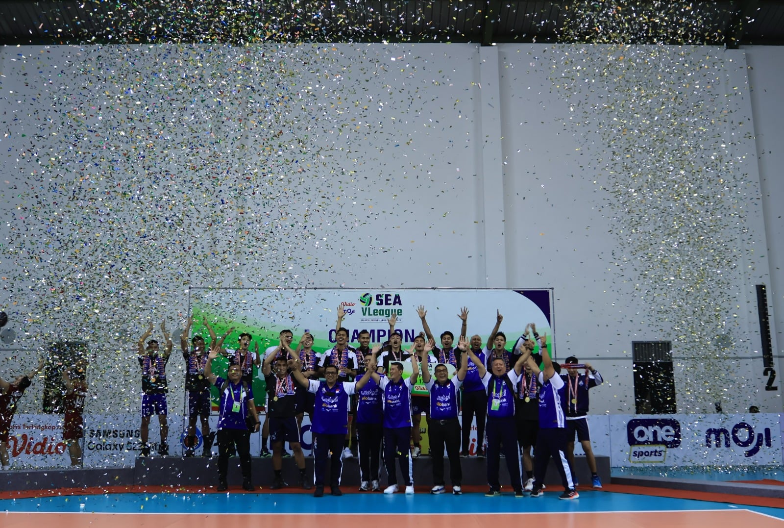 Timnas Indonesia merayakan kemenangan pekan pertama SEA V League 2023.