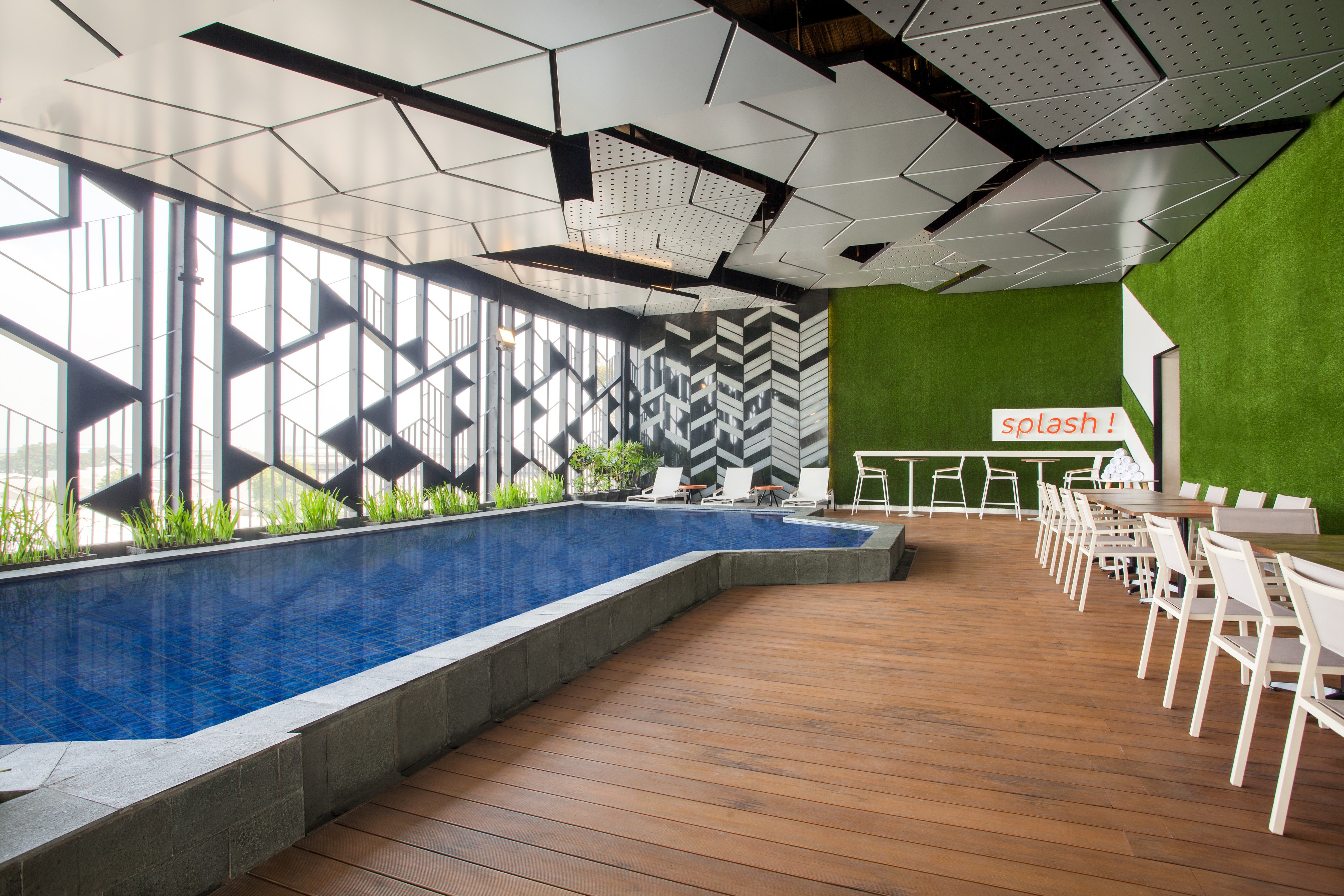 Selama musim liburan ini, ibis Styles Jakarta Sunter memiliki penawaran menarik yang sayang untuk dilewatkan.