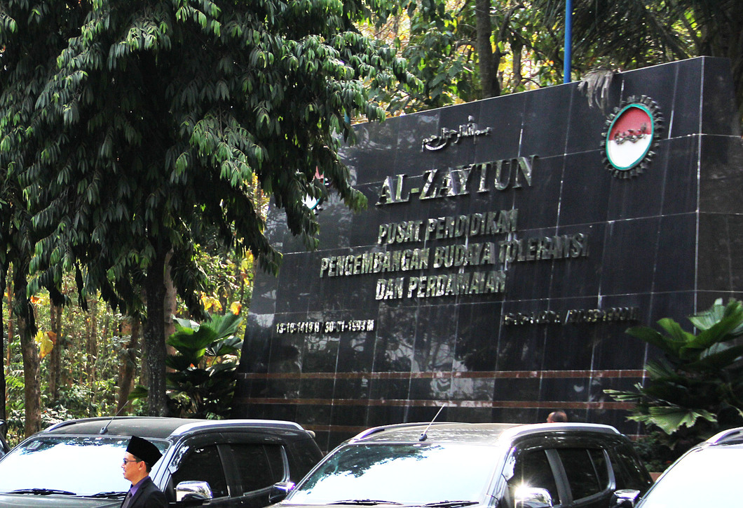 Suasana Pondok Pesantren Al Zaytun, yang dipimpin oleh Panji Gumilang.