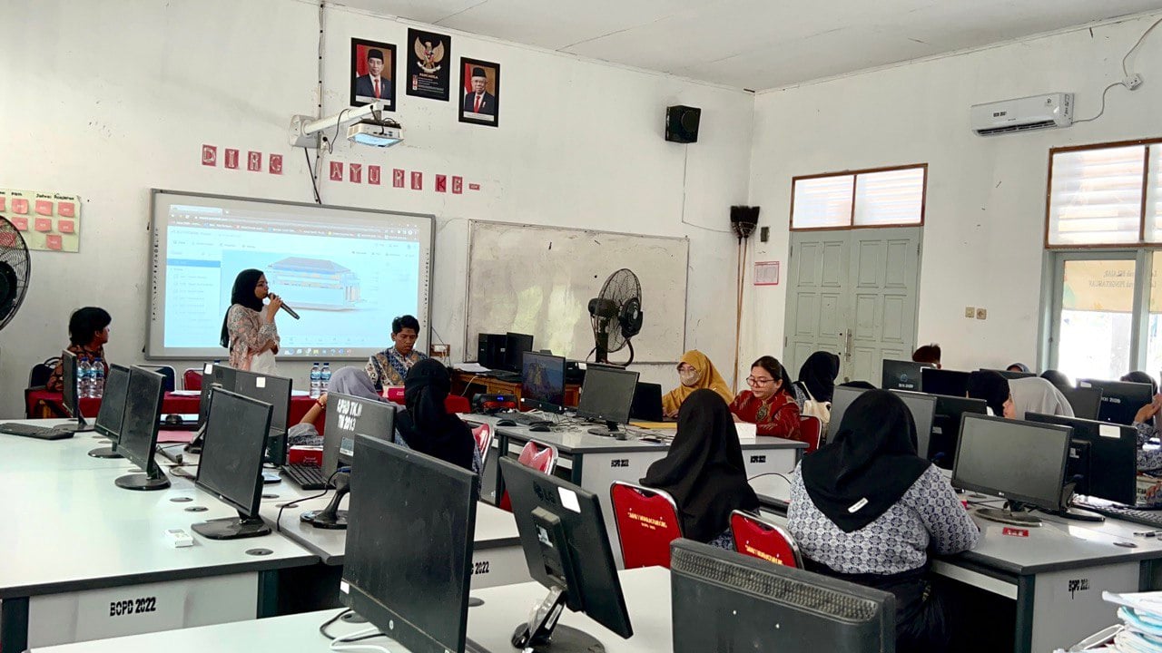 Prodi Teknologi Konstruksi Gedung UNJ Gelar Pelatihan BIM