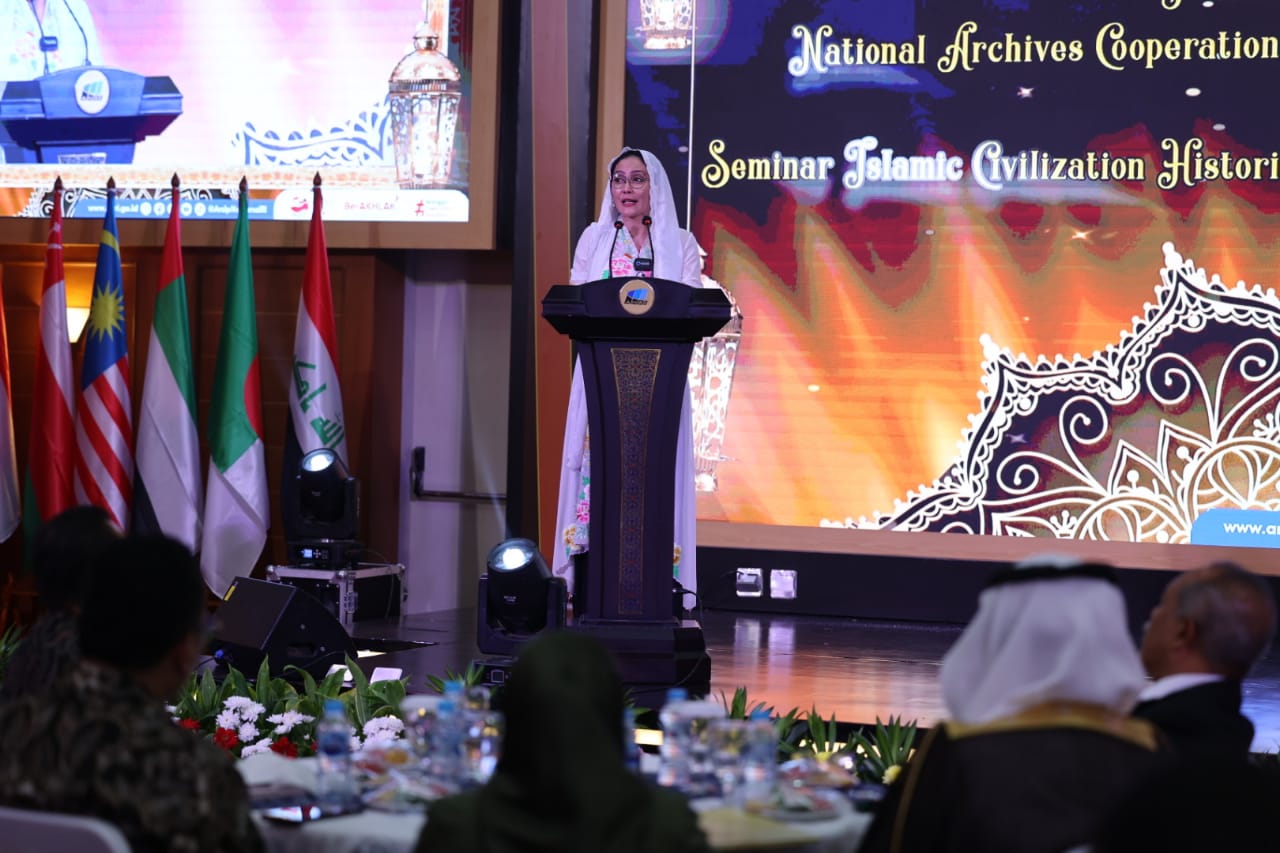 Duta Arsip Nasional Rieke Diah Pitaloka