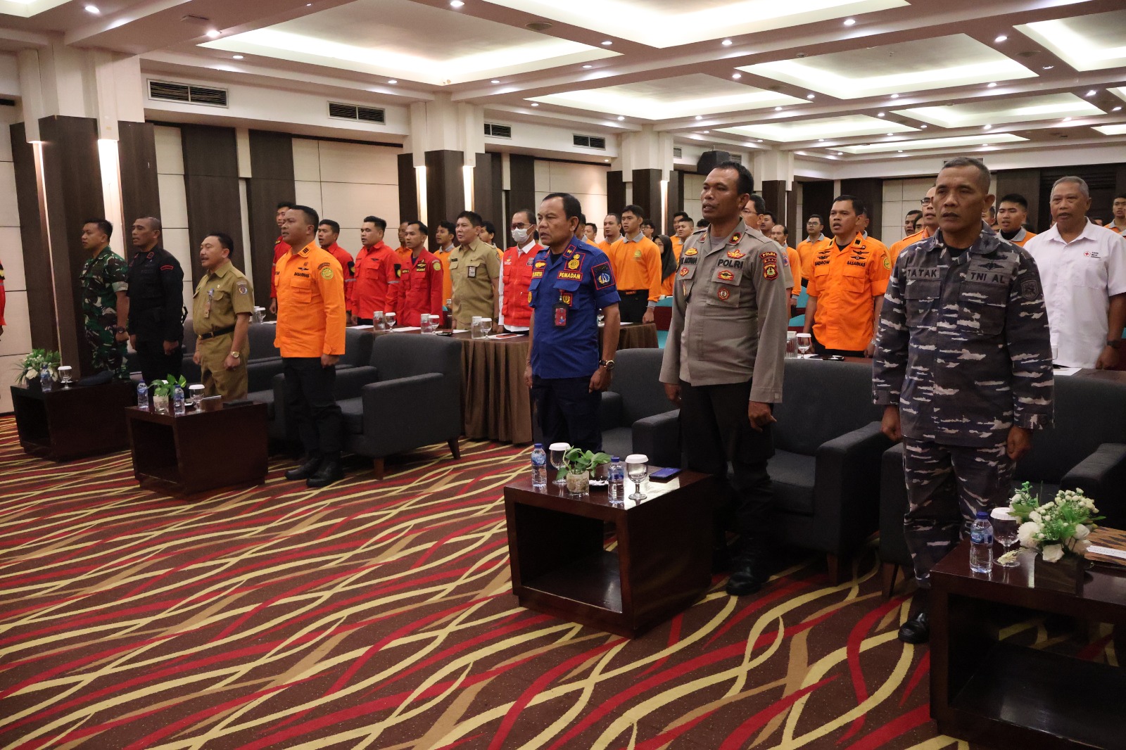 Pimpinan dan anggota Basarnas Bali saat mengikuti pelatihan 