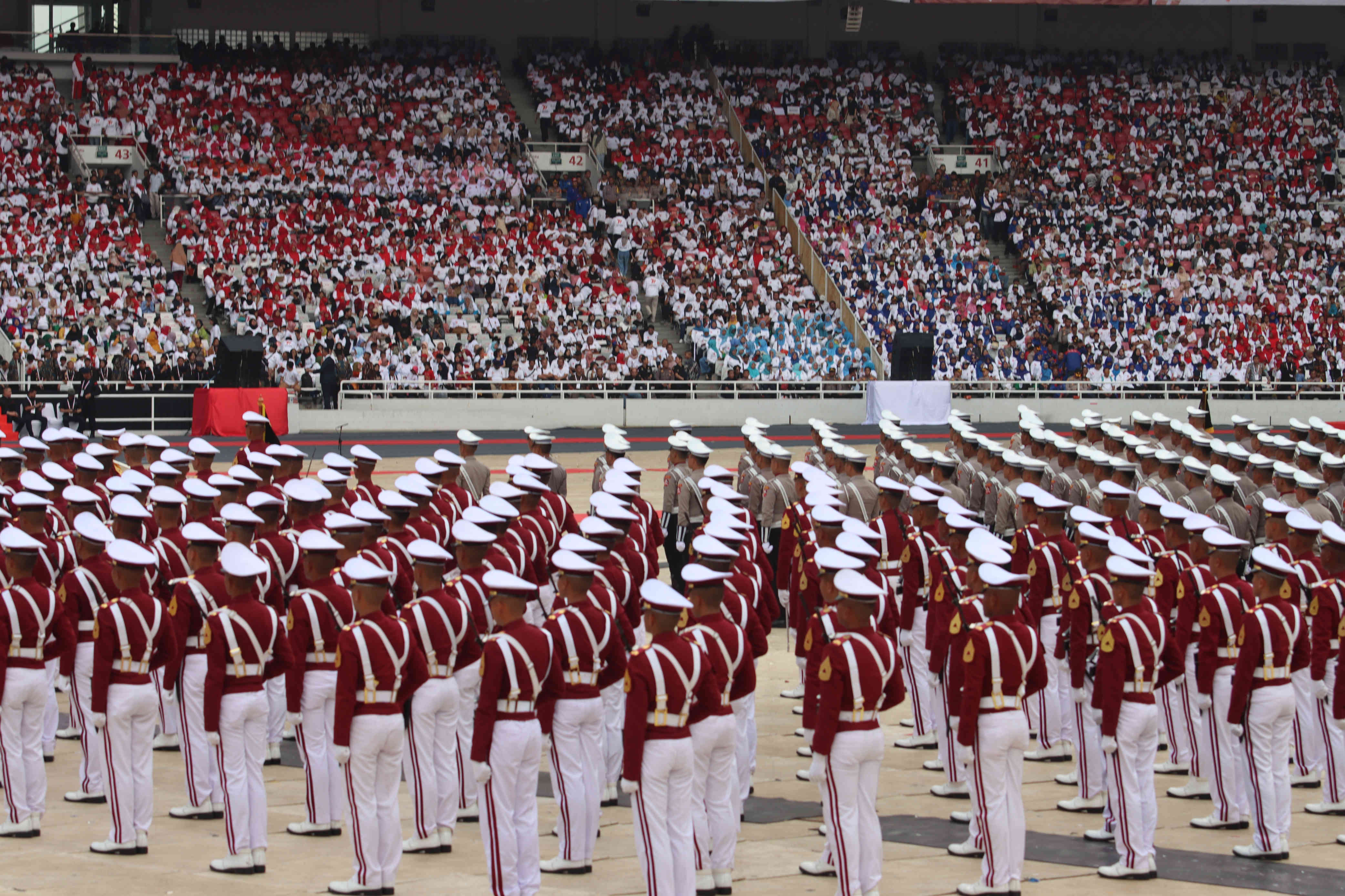 Peringatan HUT ke-77 Bhayangkara Polri di Stadion Utama Gelora Bung Karno (GBK), Sabtu (1/7/2023). 