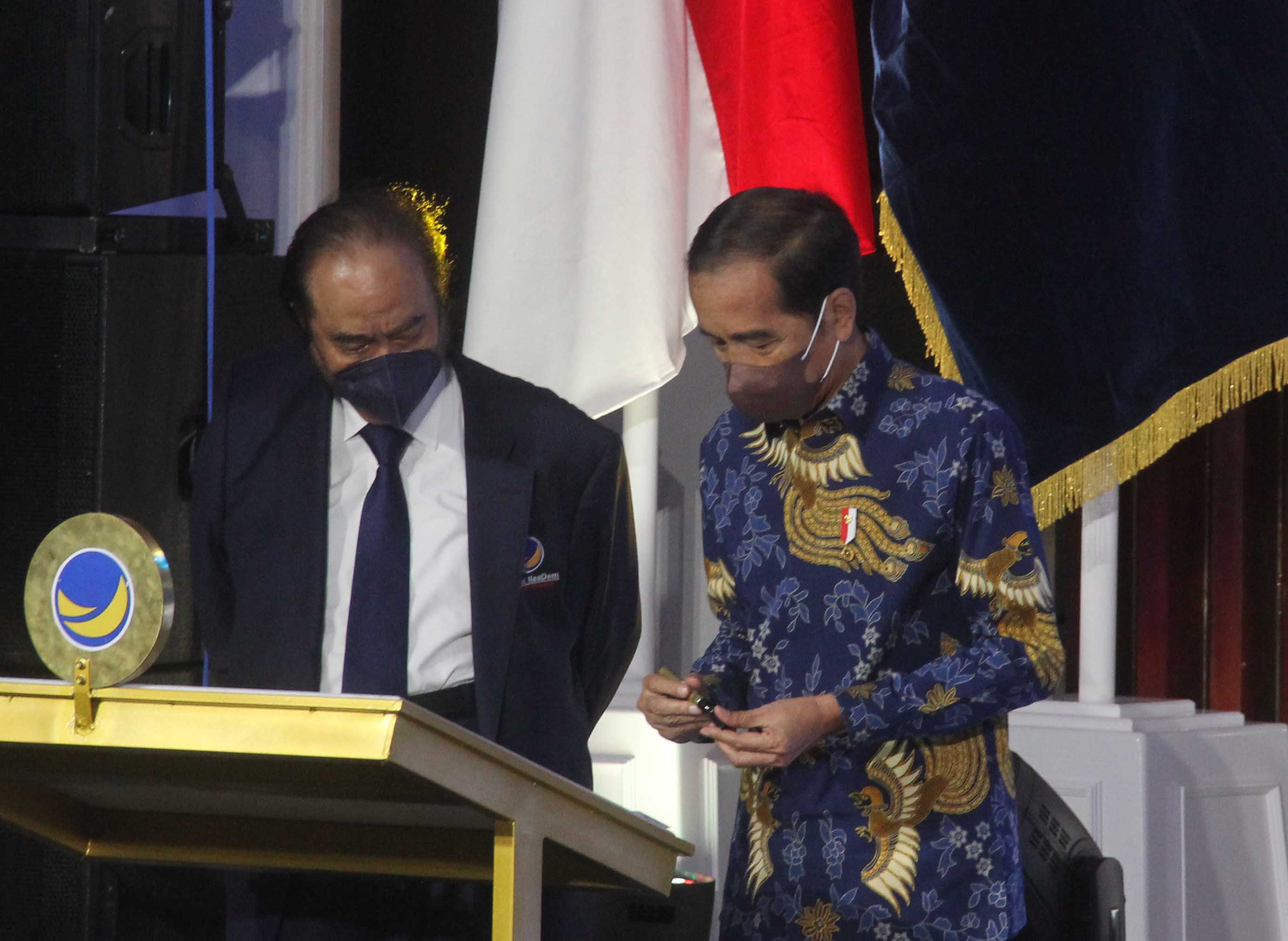 Jokowi Akui Bicara Politik 2024 Saat Bertemu Surya Paloh 