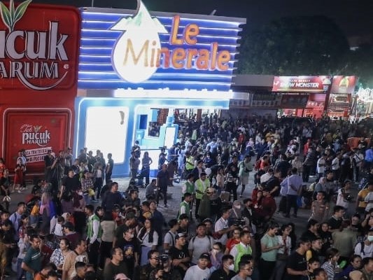 Suasana booth di Pekan Raya Jakarta.