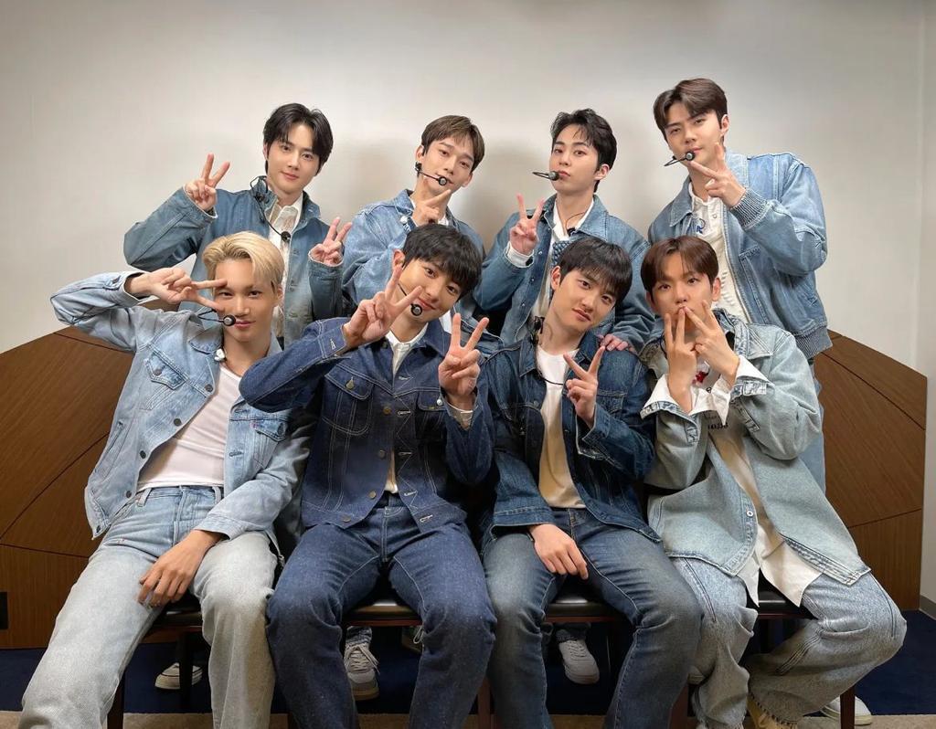 Exo kembali tampil di M Countdown