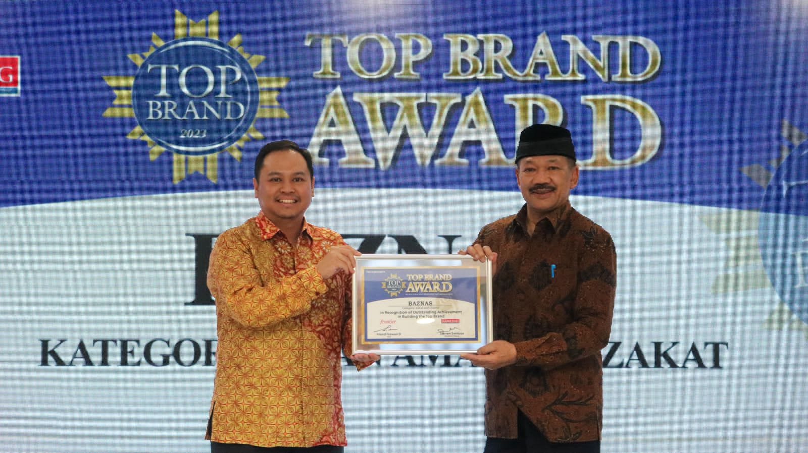 Baznas Kembali Raih Top Brand 2023 Badan Zakat dan Amal