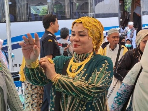 Emas yang Dipamerkan Jemaah Haji Makassar Ternyata Imitasi