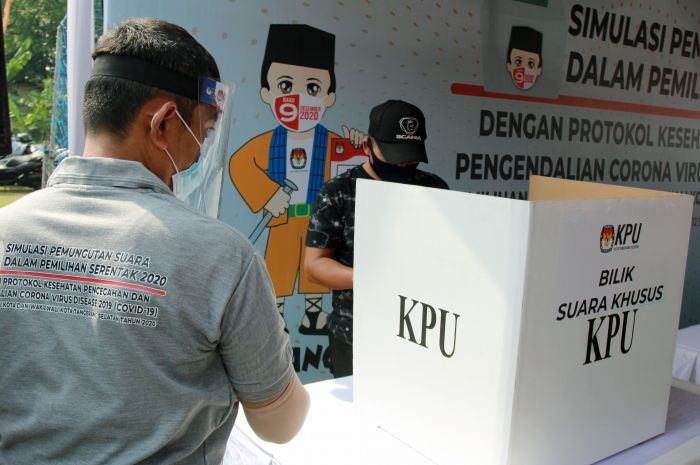 Simulasi pengawasan pelaksanaan pemungutan suara