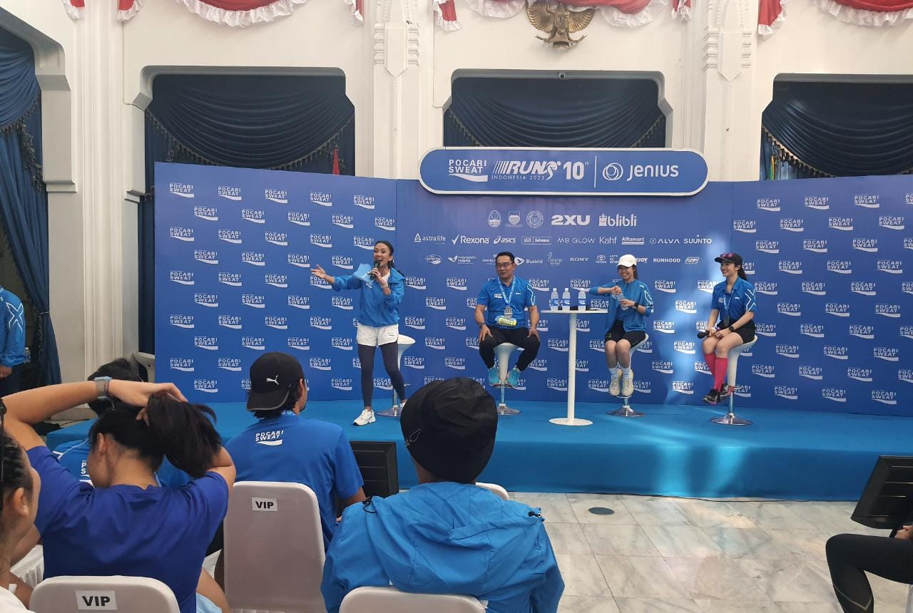 Konperensi pers acara  Pocari Sweat Run Indonesia  ke-10 2023 di Bandung