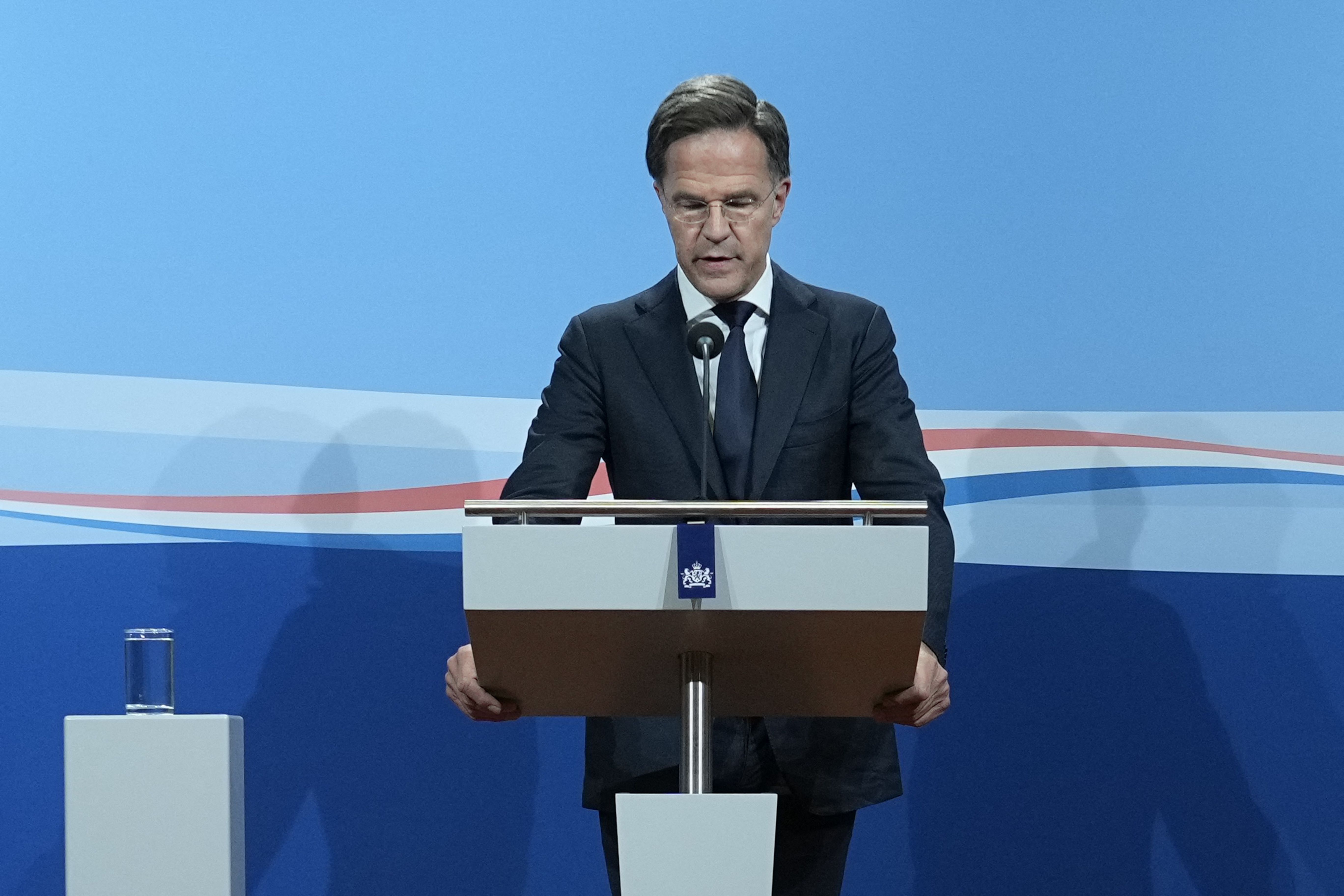 PM Belanda Mark Rutte menyampaikan pengunduran dirinya pada Jumat (7/7)