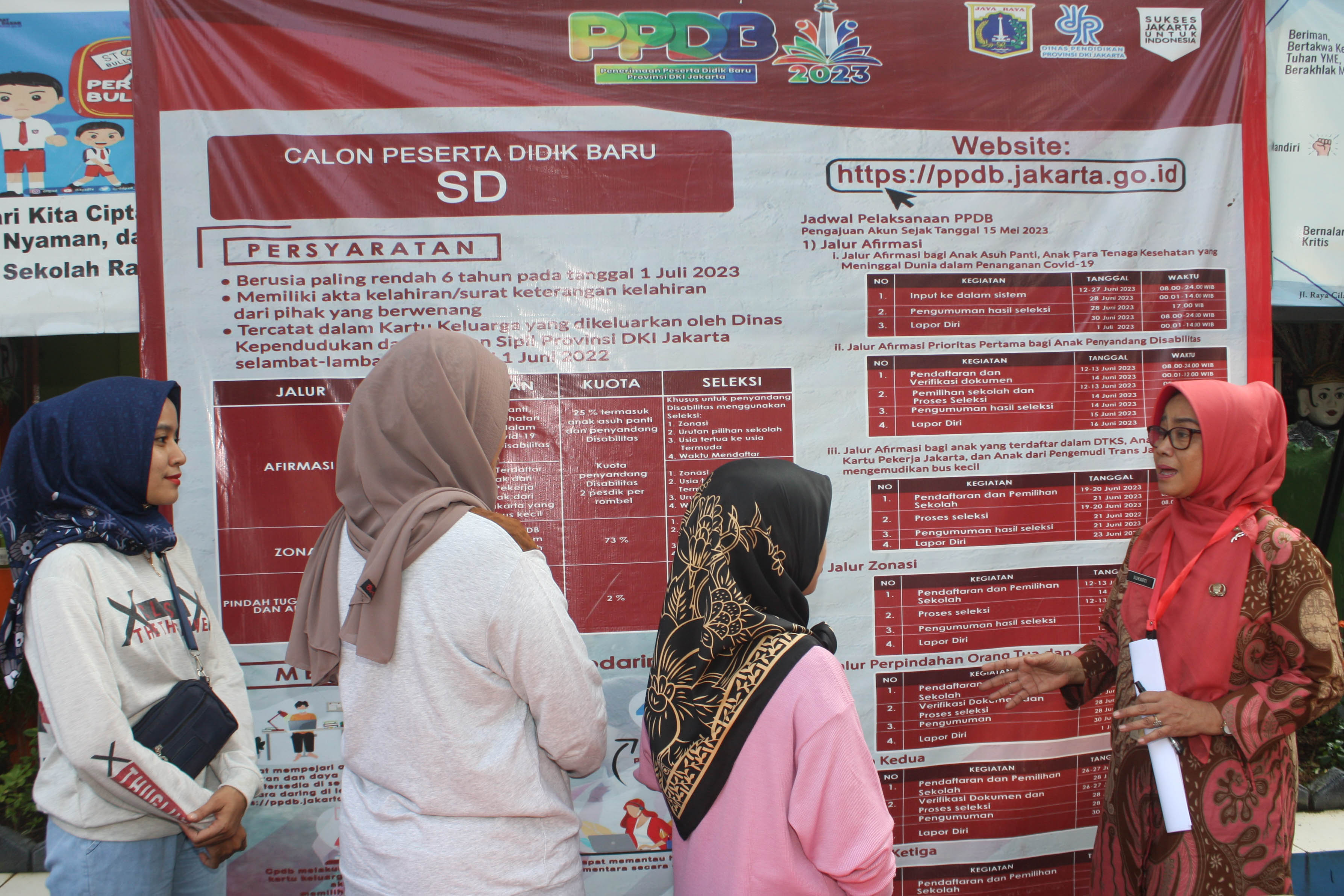 Heru Akui Masih Banyak Kekurangan, PPDB akan Dievaluasi