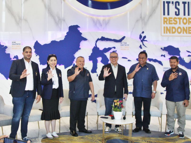 Para petinggi Partai NasDem bertemu untuk membahas Apel Siaga Perubahan.