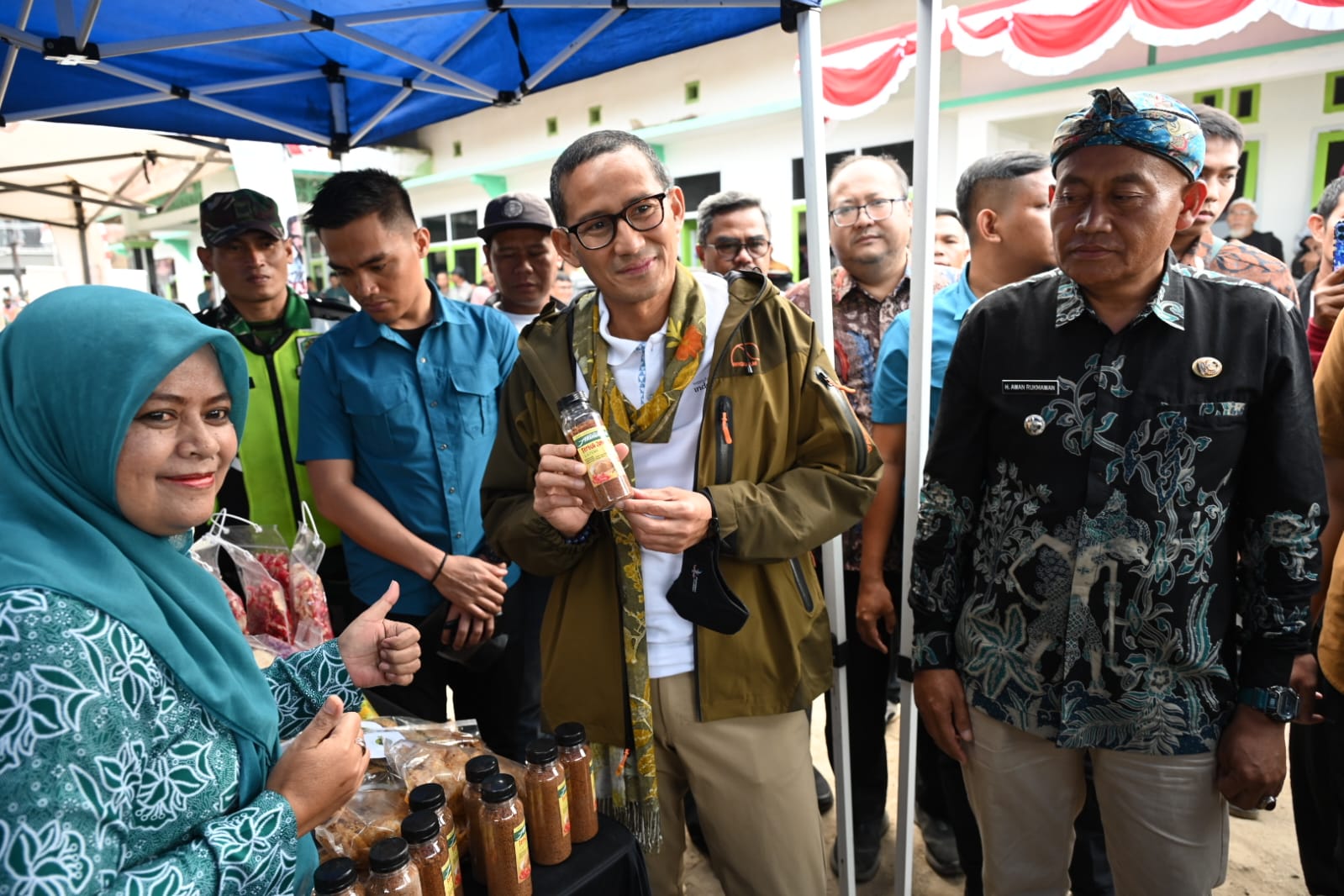 Menparekraf Sandiaga Uno Desa Wisata Alamanendah, Ciwidey, Kabupaten Bandung, Jabar