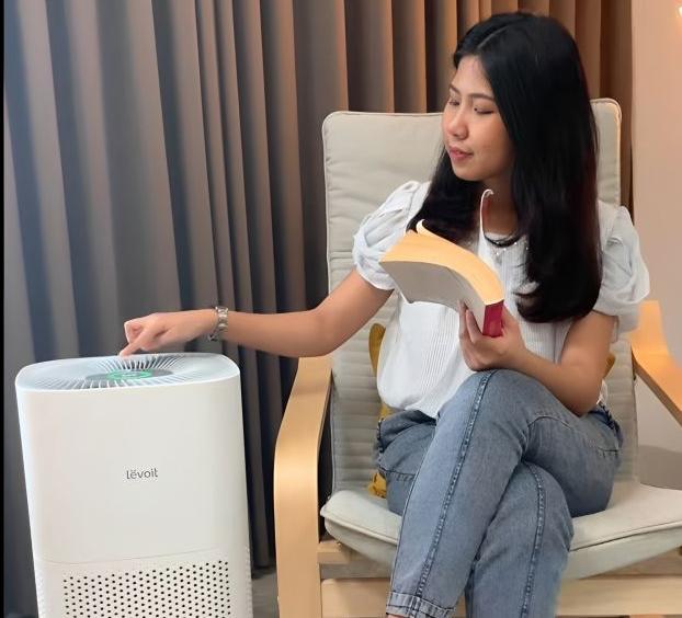  Air purifier bisa menjadi pilihan untuk menjernihkan udara di dalam ruangan atau rumah.