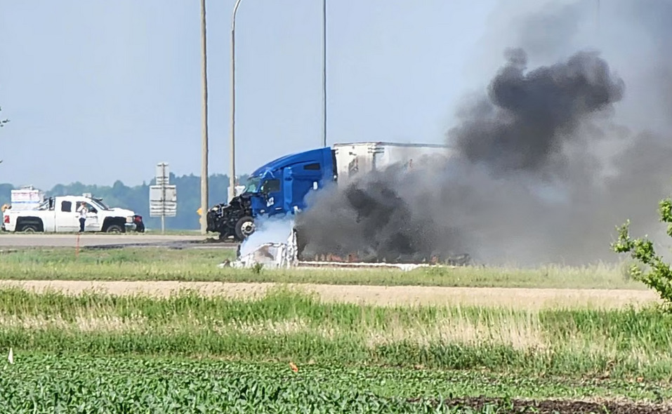 Ilustrasi kecelakaan truk.