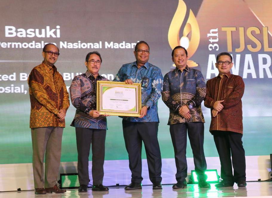 PNM raih dua penghargaan dalam ajang BUMN Track TJSL dan CSR Award 2023