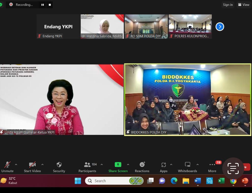 Webinar sosialisasi deteksi dini kanker payudara dalam rangka Hari Jadi Polwan ke-75, Selasa (8/8).