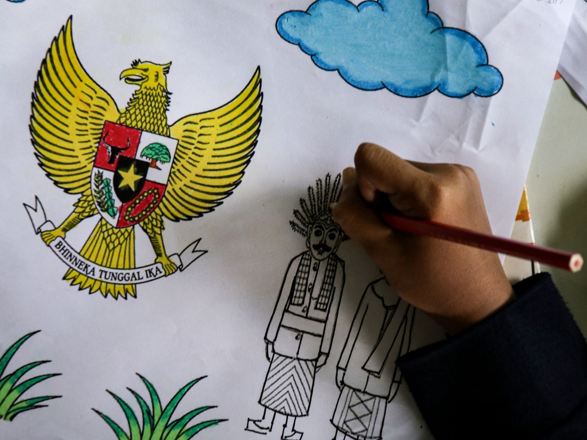 Isi Pasal 1 Ayat 1, 2 dan 3 UUD 1945 