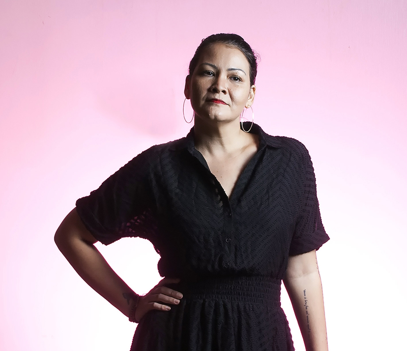 Melani Subono kembali mempertanyakan kualitas udara Jakarta kembali buruk. 