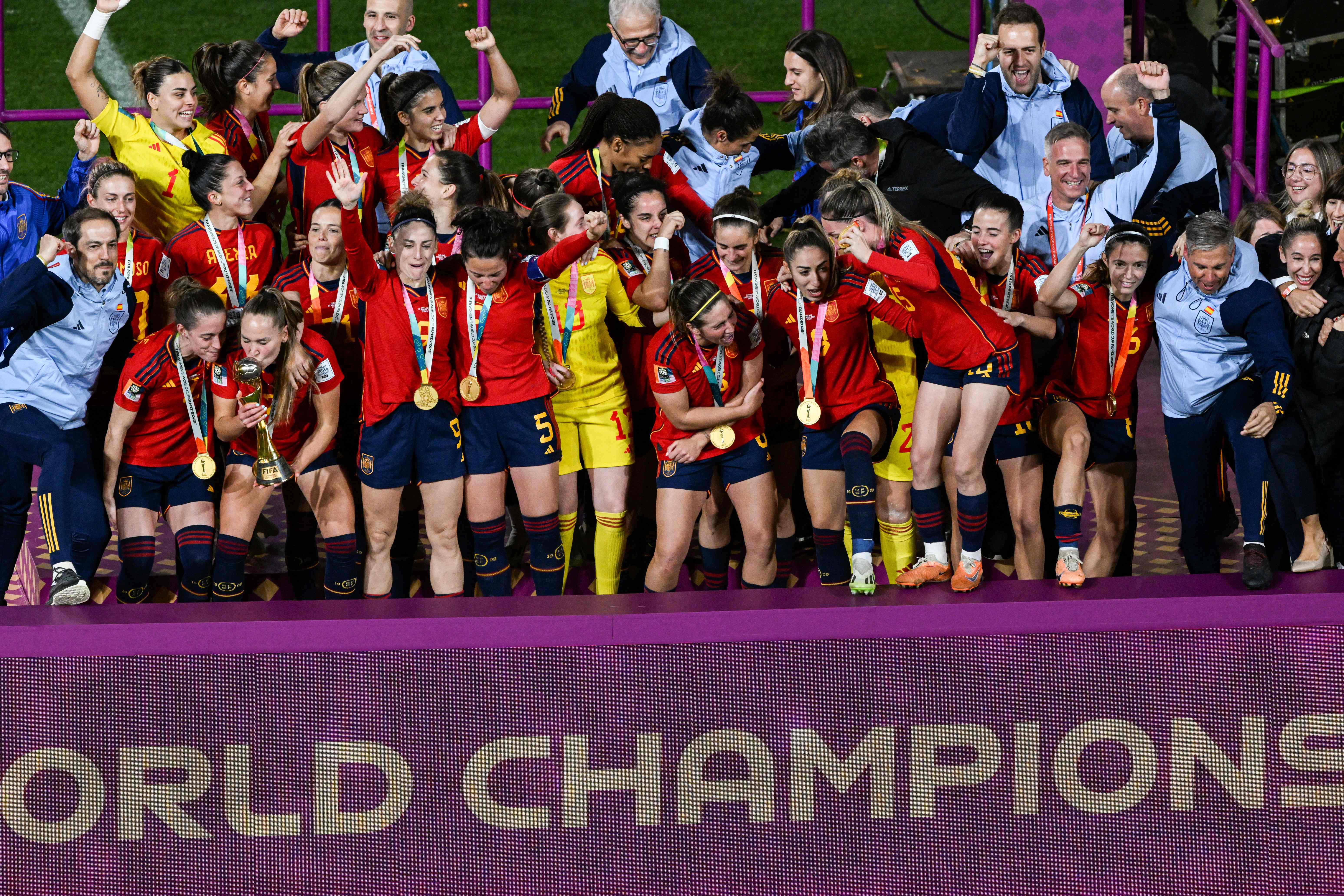 Timnas sepak bola wanita Spanyol merayakan kemenangan di Piala Dunia Wanita 2023