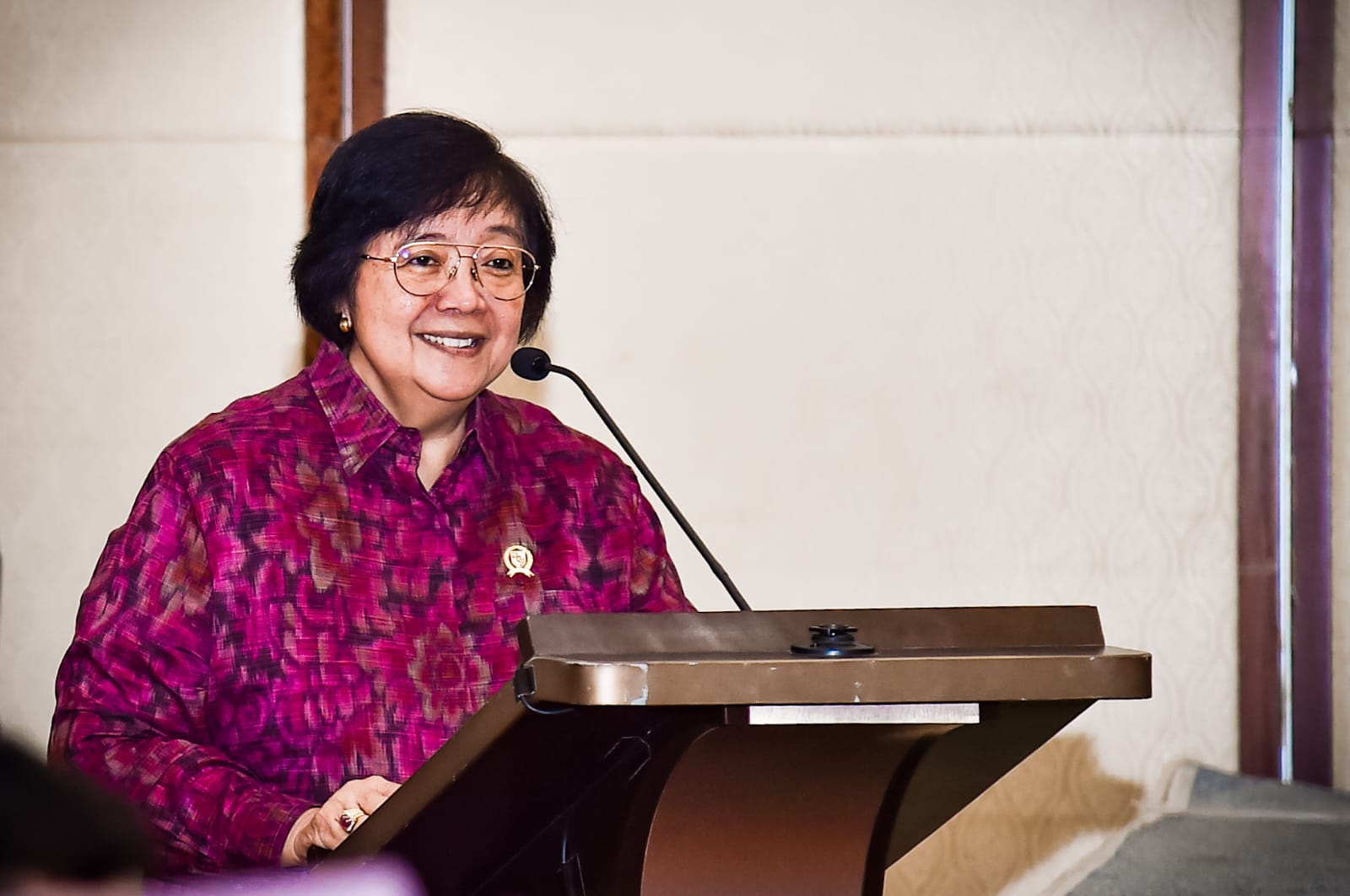 Menteri Lingkungan Hidup dan Kehutanan Siti Nurbaya.