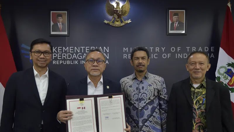 Mendag Zulkifli Hasan dalam penandatangan kerja sama ekonomi komprehensif dengan Peru