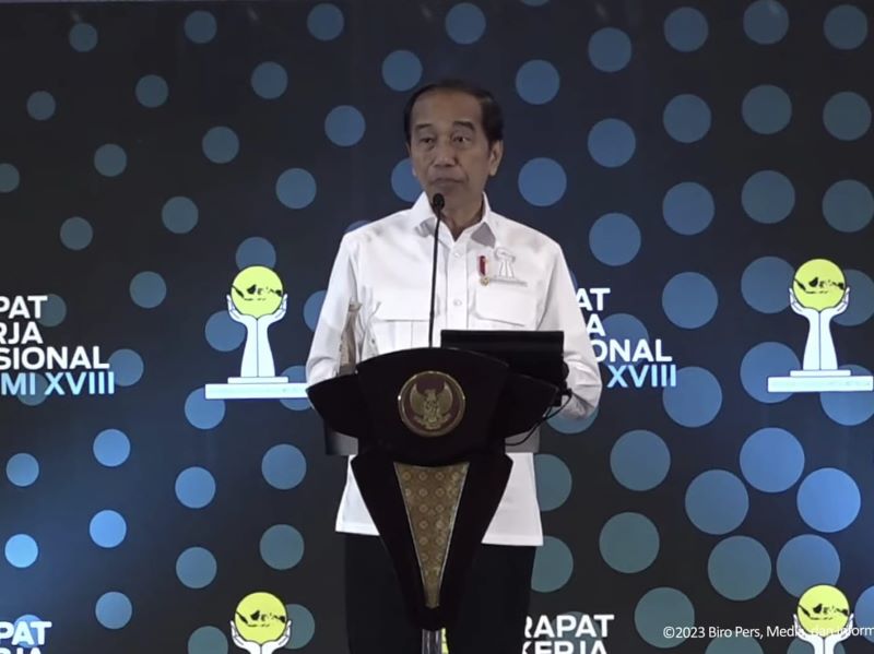 Presiden: KUR Harusnya tidak Perlu Agunan