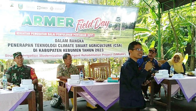 Kepala Dinas Pertanian dan Pangan Pemkab Kebumen, Teguh Yuliono menghadiri Temu Lapang Petani atau Farmer Field Day (FFD) 