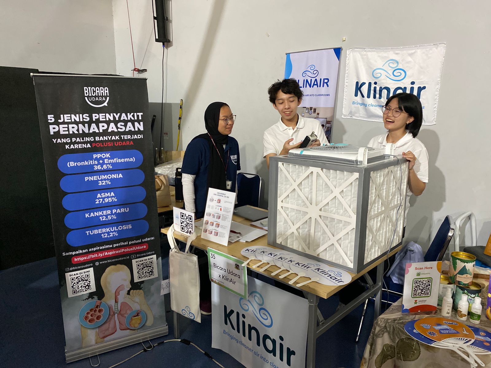 Klinair bekerja sama dengan Bicara Udara hadir dalam Community Fair 2023 yang diadakan Binus School Simprug, Jakarta.