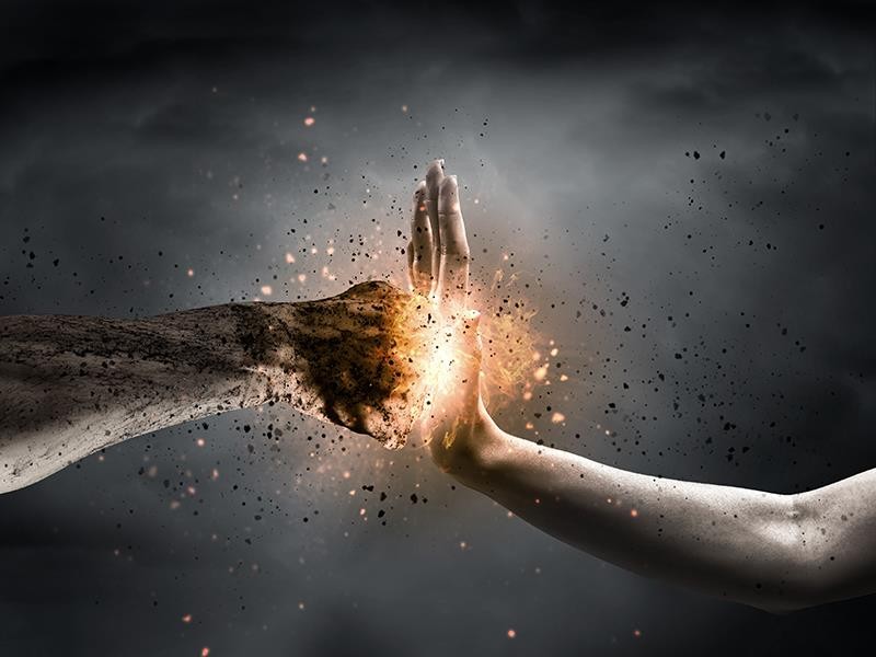 Kasus penganiayaan hingga tewasnya pemuda asal Aceh, membuat Komisi I menyurati Panglima TNI.