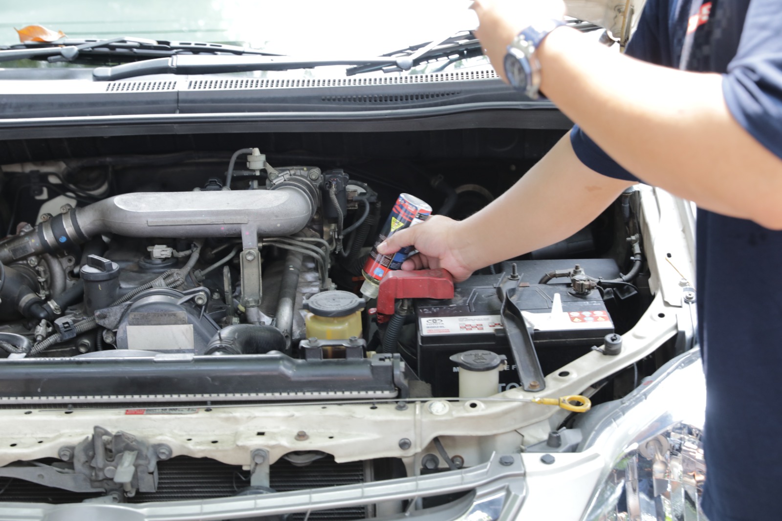 Suplemen Oli Bisa Jadi Alternatif Menggenjot Performa Mesin Kendaraan