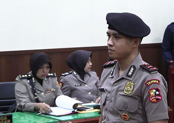 Bharada Richard Eliezer saat menjalani sidang etik Polri