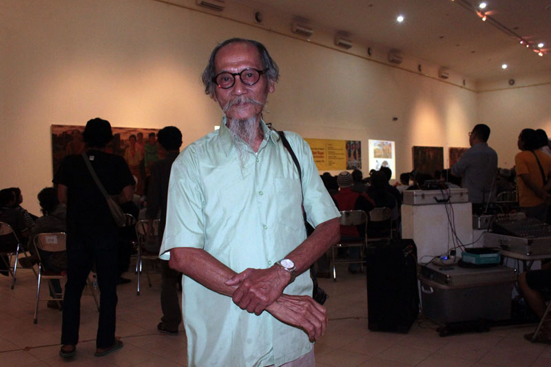 Maestro lukis Indonesia Djoko Pekik menghembuskan nafas terakhirnya di usia 86 tahun.