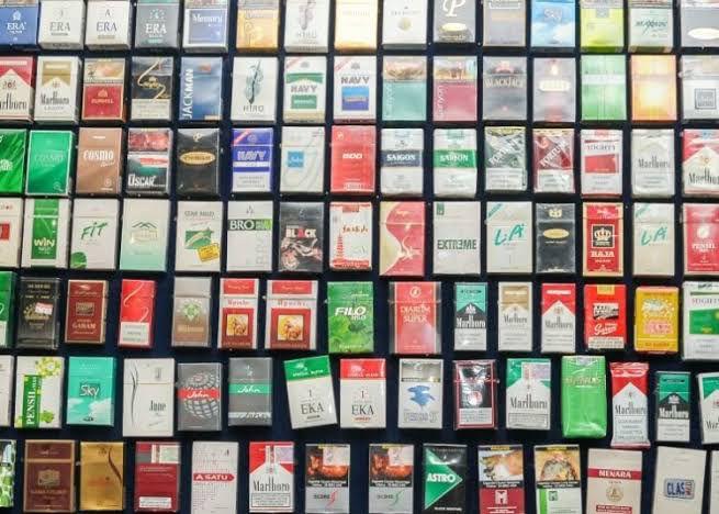 Downtrading telah terbukti menjadi penyebab utama anjloknya penerimaan cukai hasil tembakau (CHT) sepanjang setengah tahun pertama 2023.