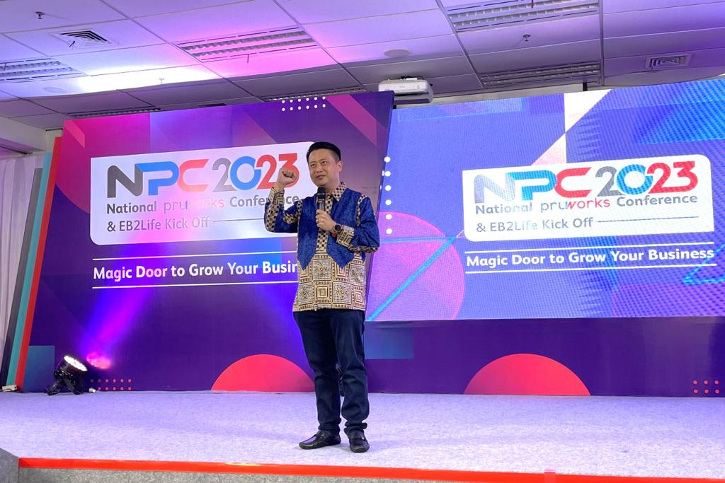 Program EB2Life diluncurkan pada “National PRUWorks Conference & EB2Life Kick Off 2023” di Jakarta.
