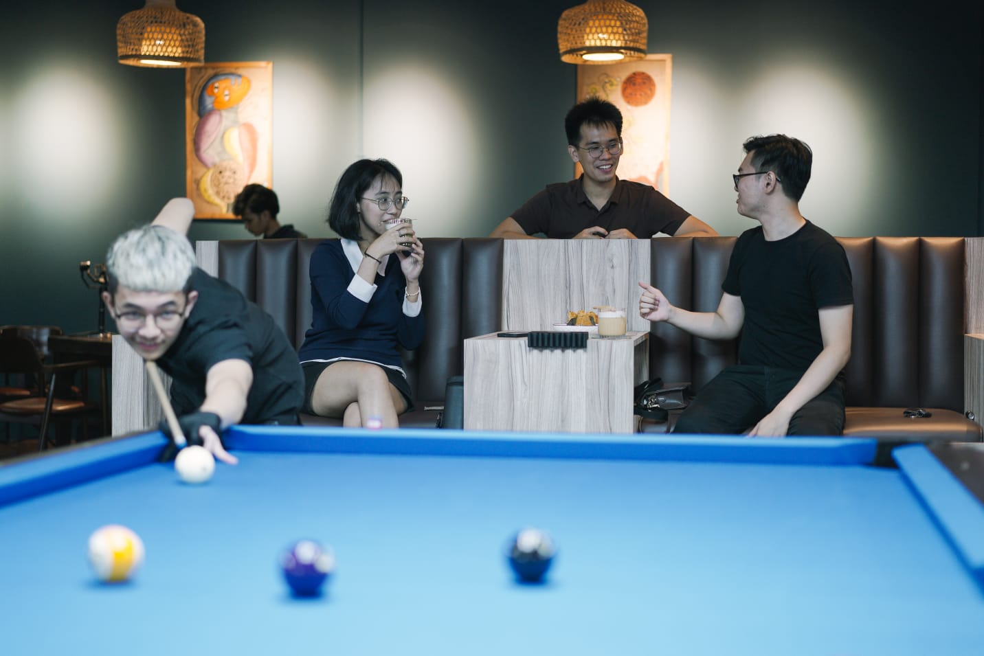 Daruma Pool and Coffee, telah resmi dibuka untuk umum pekan lalu di di Mal Metropolis Town, Kota Tangerang, Banten.