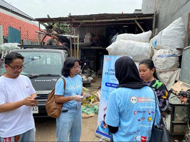 Sosialisasi pemilhan sampah.