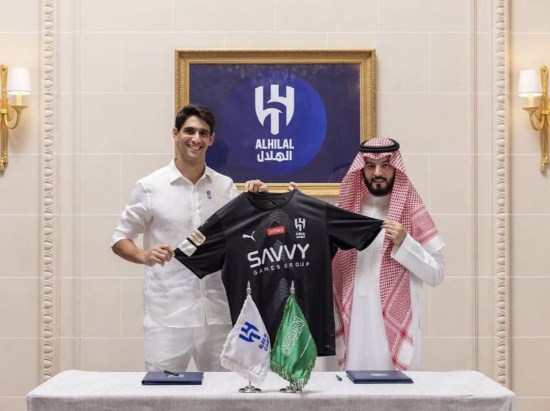 Yassine Bono resmi menjadi pemain Al Hilal