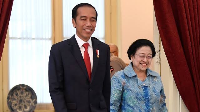 Timses Ganjar: Jokowi dan Keluarga Bisa Dicap Pengkhianat dan Malin Kundang