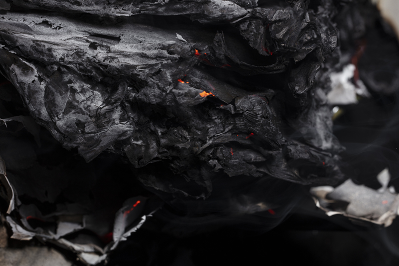 Ilustrasi - Masyarakat dihimbau untuk menghentikan pembakaran sampah, karena memperburuk kualitas udara di Yogyakarta.