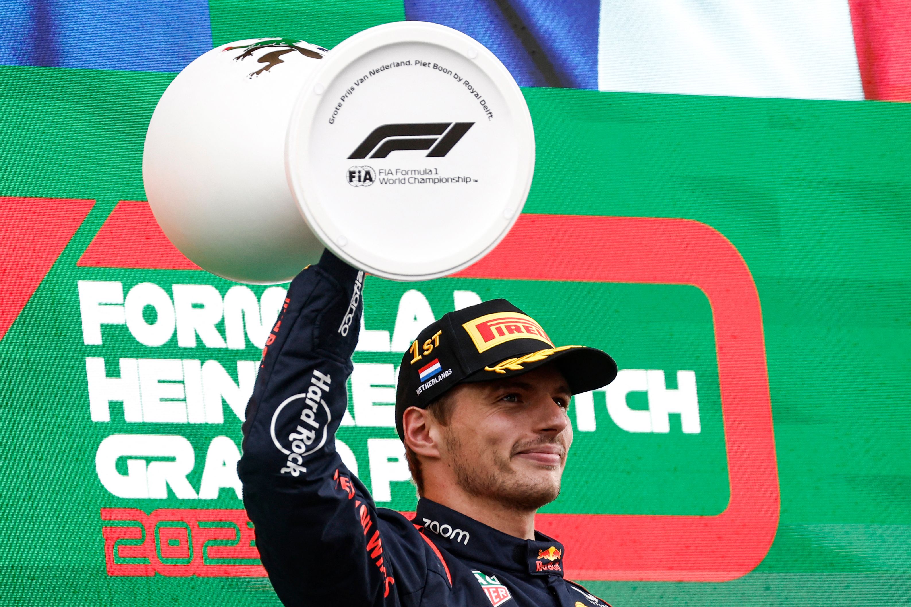 Horner Puji Kemampuan Verstappen Atasi Tekanan